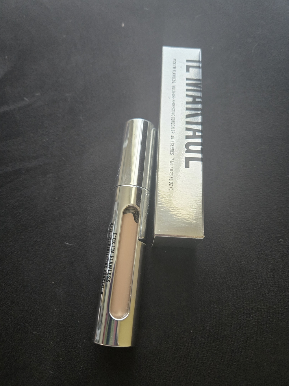 Two IL MAKIAGE Flawless Full-Coverage Concealers - Beige